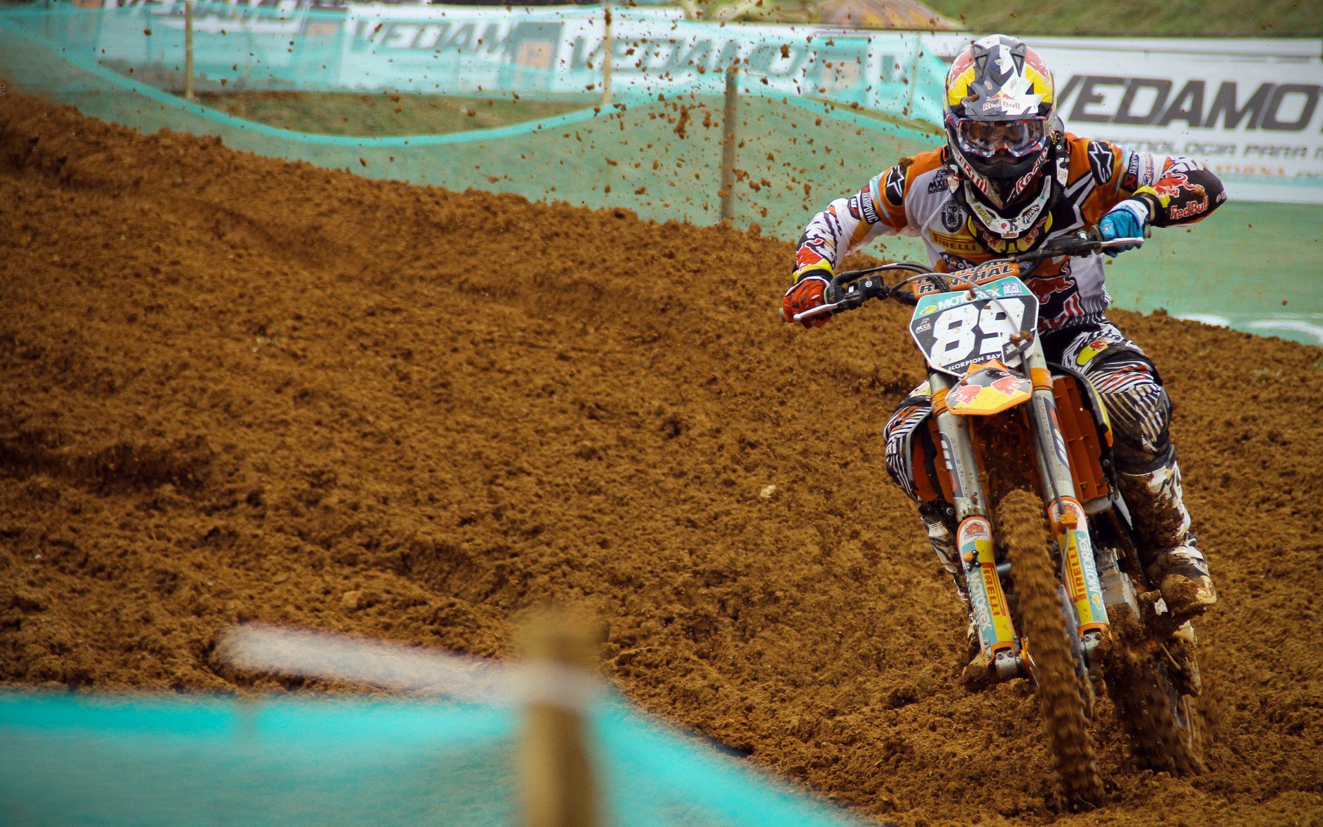 哥斯达黎加狂胜国际米兰，当稳定输出成为最锋利的矛